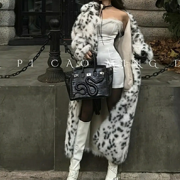 NEW! Lynx Print Faux Fur Coat - Picture 4 of 10